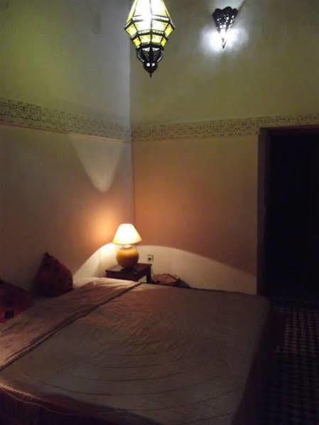 Dar Iman Hotel Fez Bagian luar foto